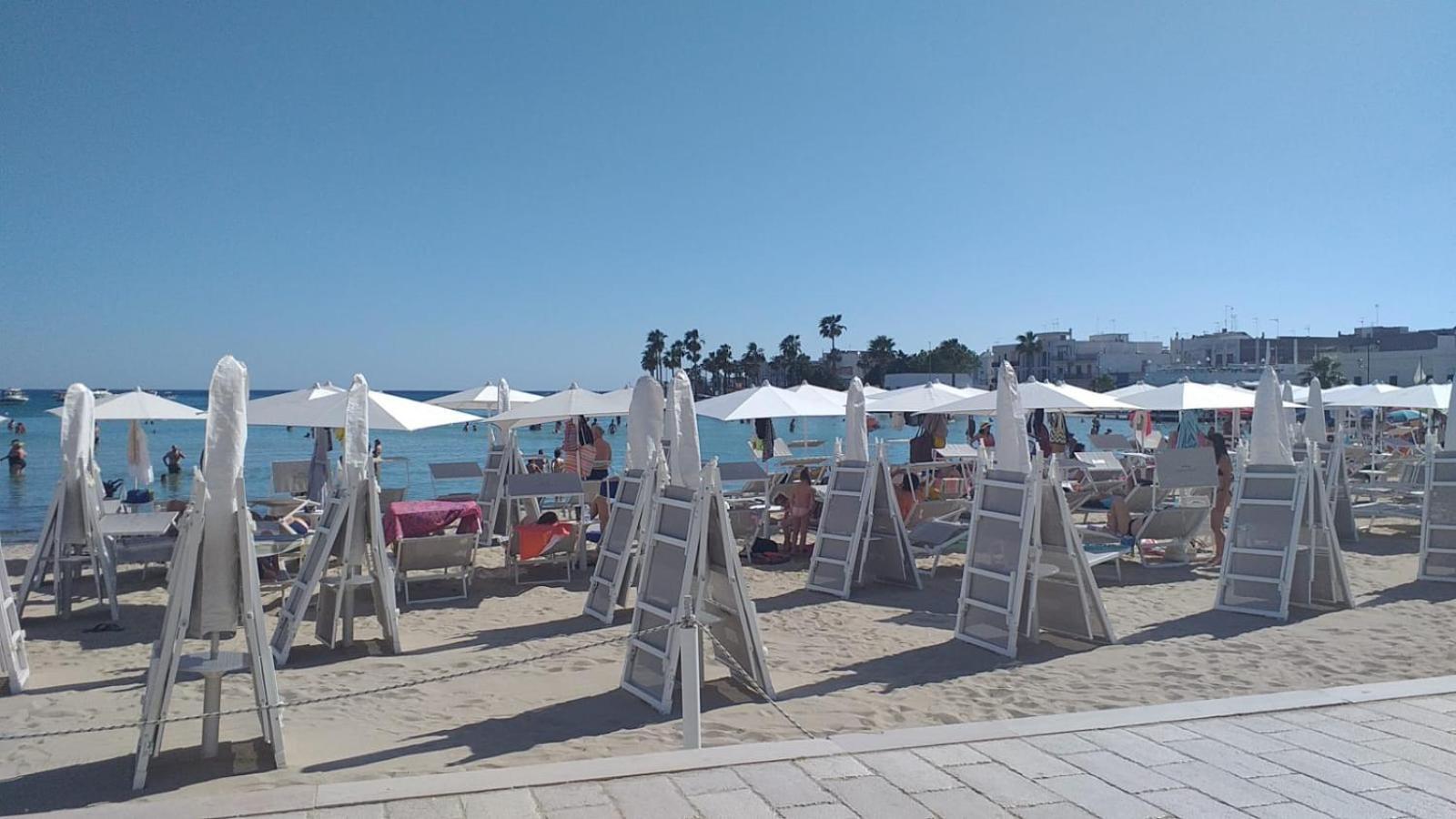Hotel Paradise Porto Cesareo Exterior photo