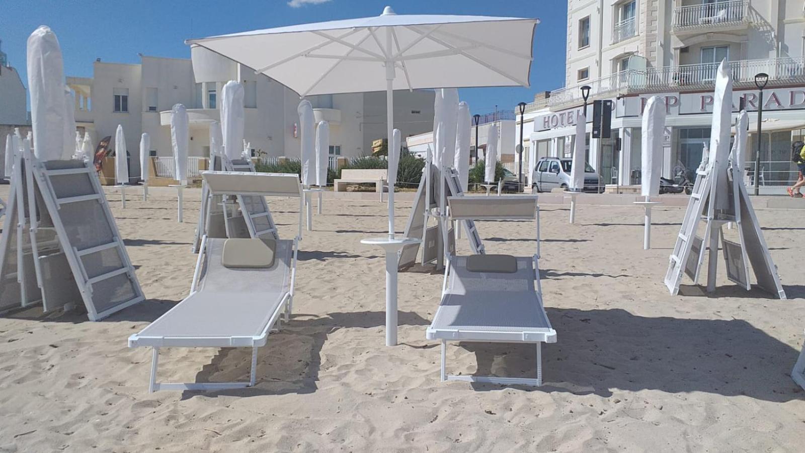 Hotel Paradise Porto Cesareo Exterior photo