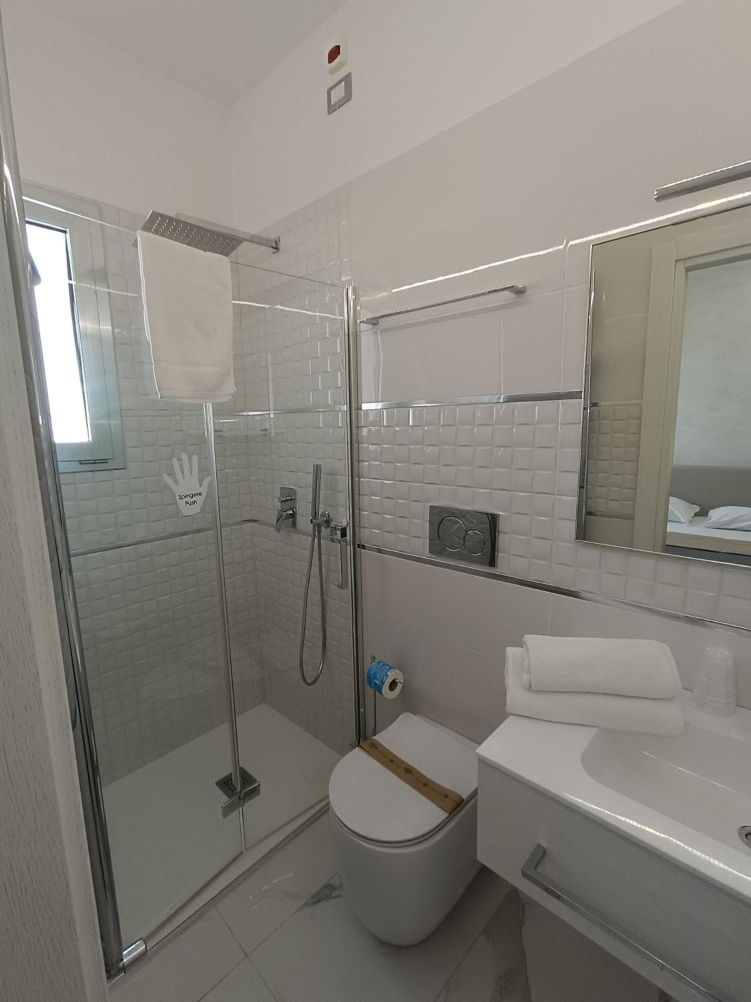 Hotel Paradise Porto Cesareo Exterior photo